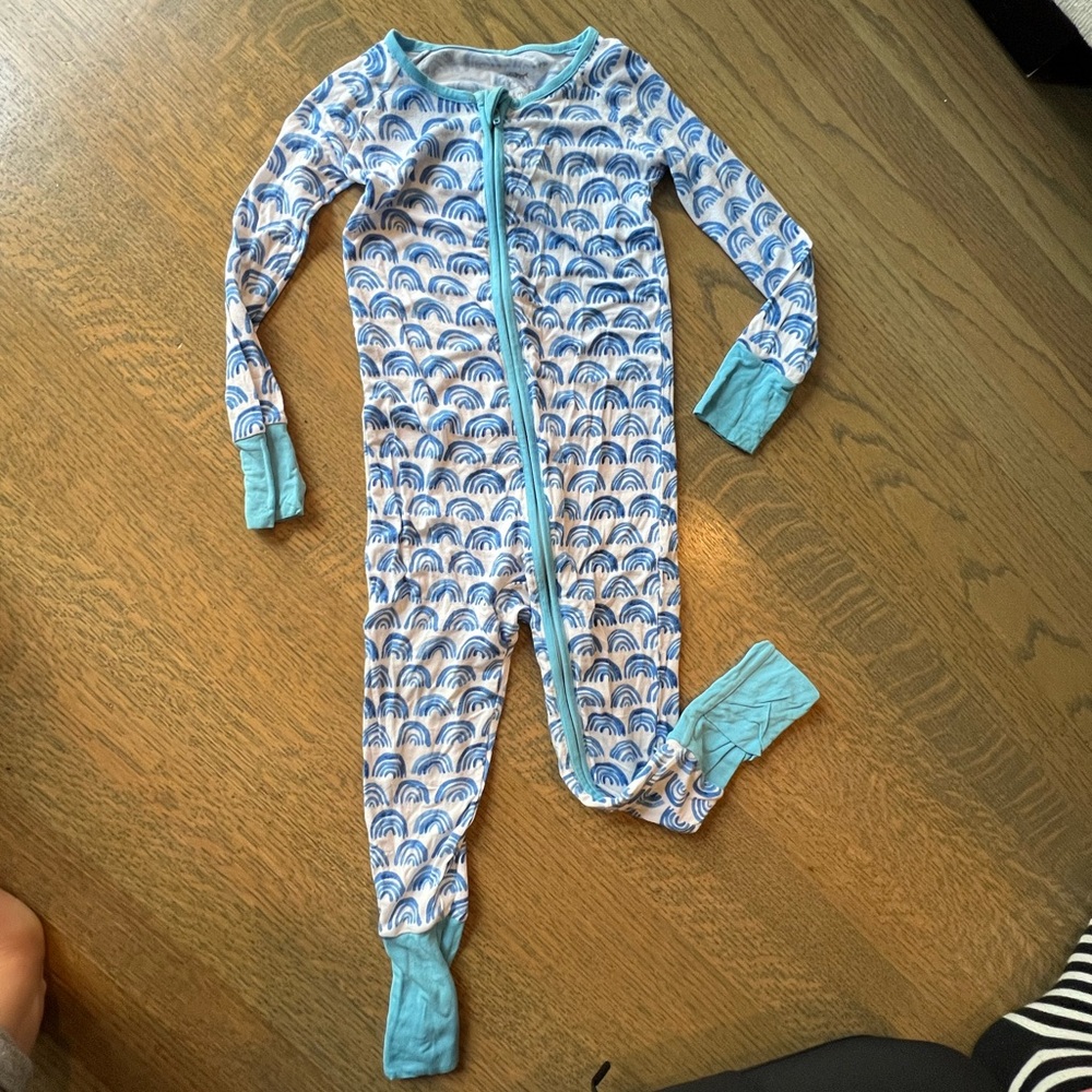 LITTLE SLEEPIES: Zippy